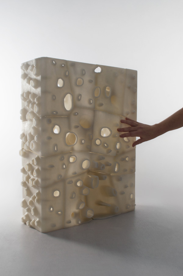 هندسة الكشف (خارج النية، داخل الانبثاق)