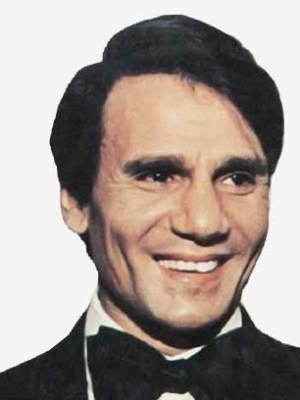 عبد الحليم قديساً (خارج القصد، داخل&nbsp;التأويل)